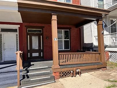 2nd image of 17 N 4th St #2