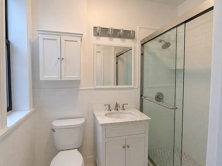 250 Riverside Dr #53 — Photo 12