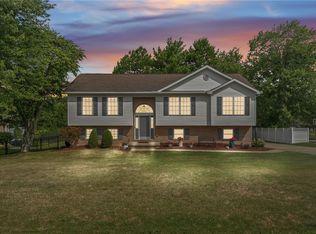 103 Covington Dr, Butler, PA 16001