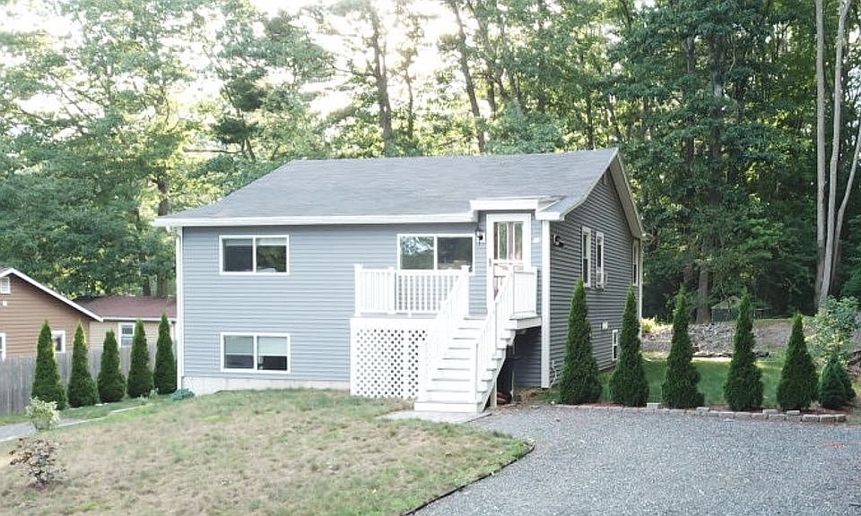 1st image of 24 Somerset Ave