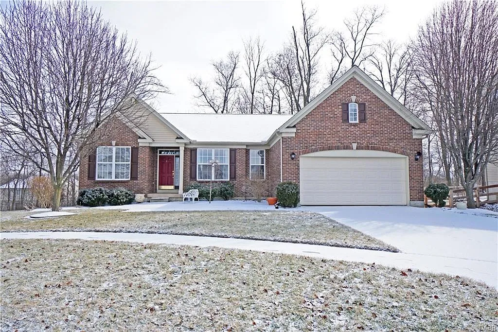1034 Oak Forest Dr photo 1