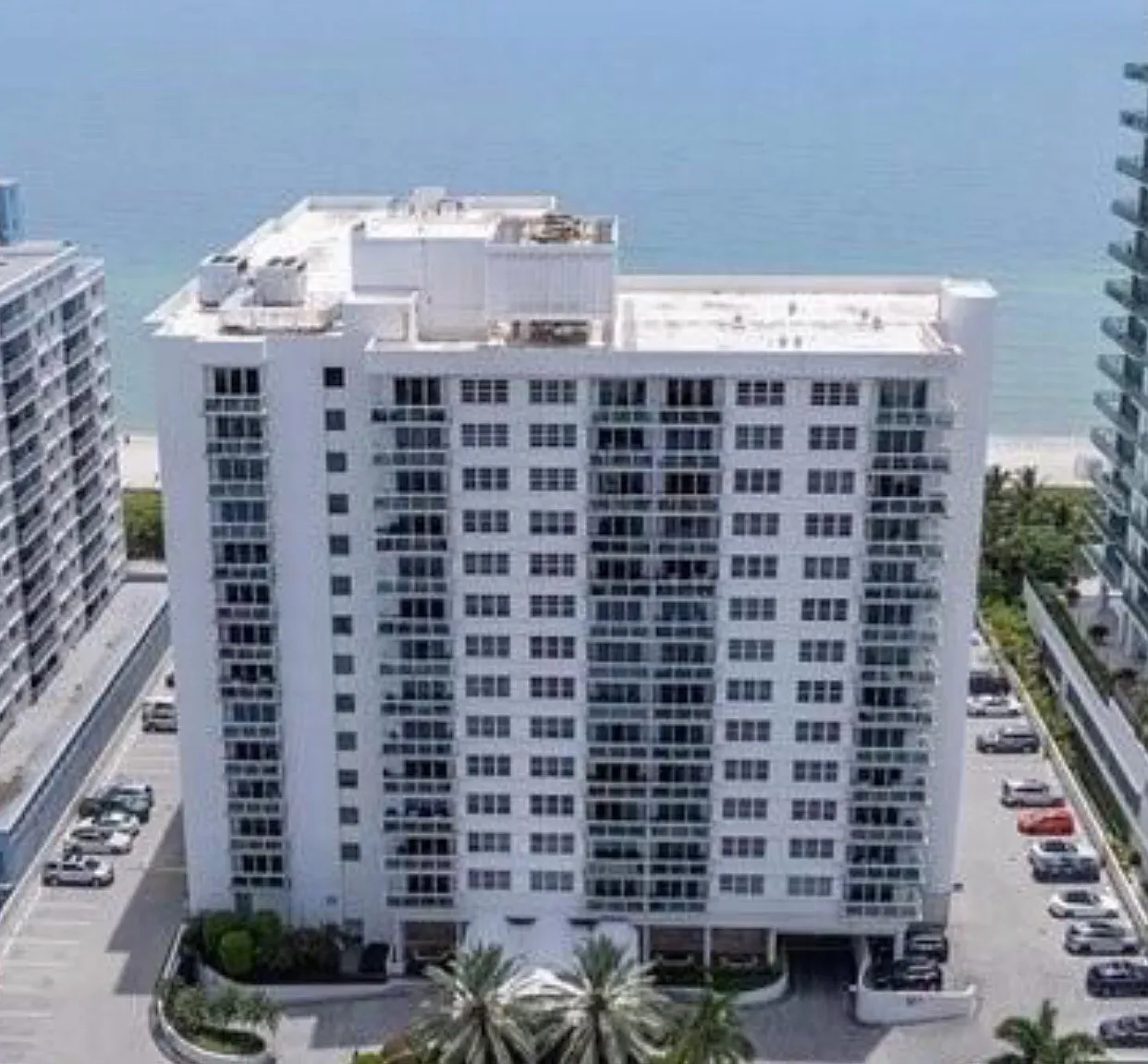6917 Collins Ave — Photo 3