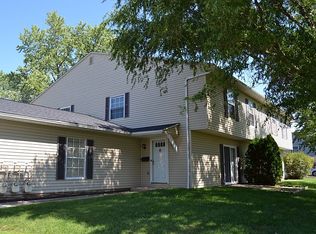 7990 Independence Dr APT C, Mentor, OH 44060