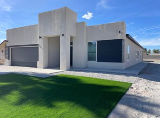 641 Holstein Rd, Socorro, TX 79927