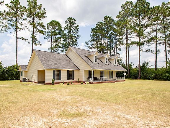 3rd image of 4922 Standfield Road