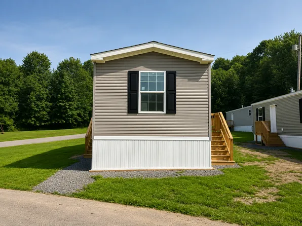 156 Shenango Park Rd, Transfer, PA