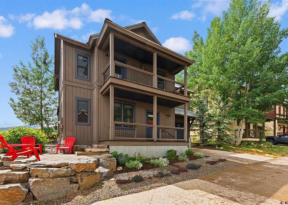 1st image of 312 Horseshoe Drive