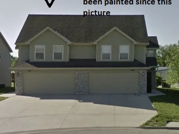 110 Silver Leaf Ln, Baldwin City, KS 66006