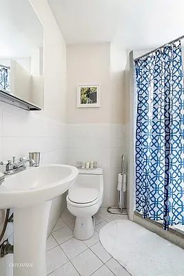 Sold by Corcoran | media 6