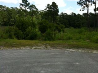 43 Edward Teach Ct, Hampstead, NC 28443