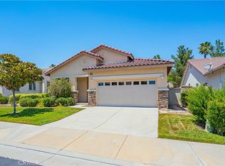 28044 Oakhaven Ln, Menifee, CA 92584