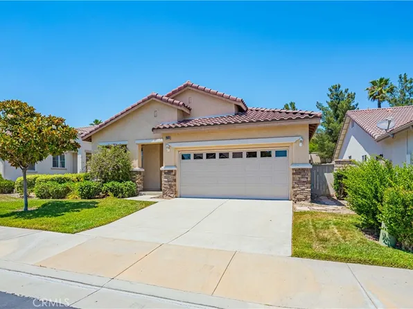 28044 Oakhaven Ln, Menifee, CA 92584