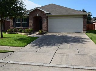 4520 Hounds Tail Ln, Fort Worth, TX 76244