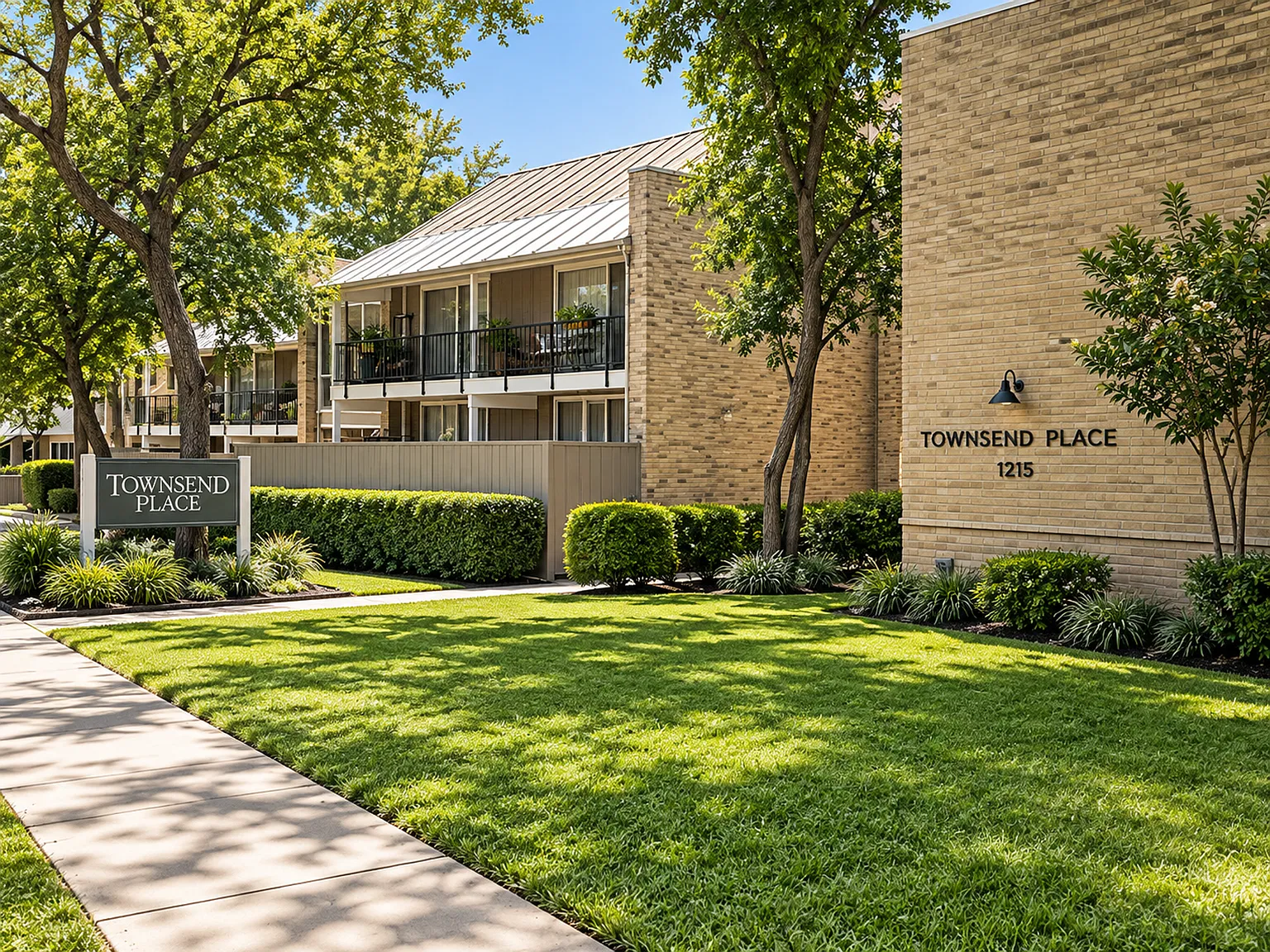 Townsend Place — Photo 1