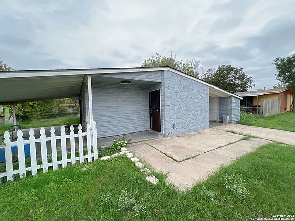 2nd image of 138 WAYFARER PL