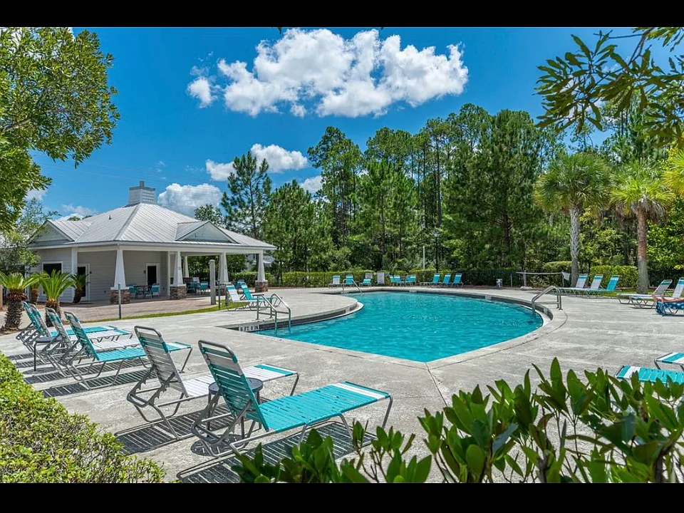 Date Palm Ln