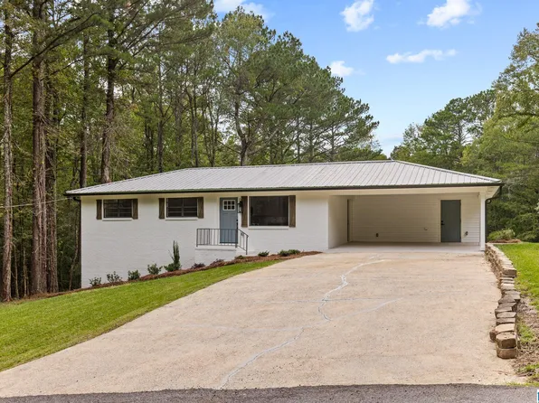 135 Ash Ave, Pell City, AL 35128