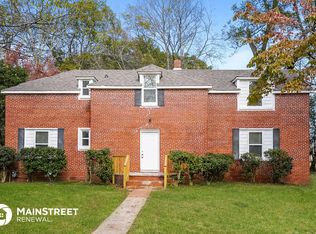 220 Nail St, Midfield, AL 35228