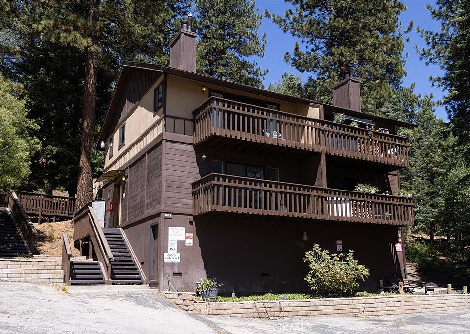 1st image of 1264 Club View Dr