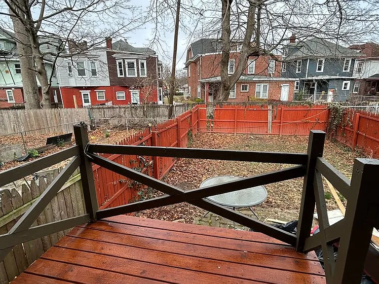 25 Laurel Ave #8GN7 — Photo 9