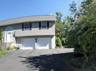 20 Hillside Ave, Norwood, NJ 07648