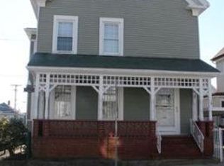 202 Grinnell St #1, New Bedford, MA 02740