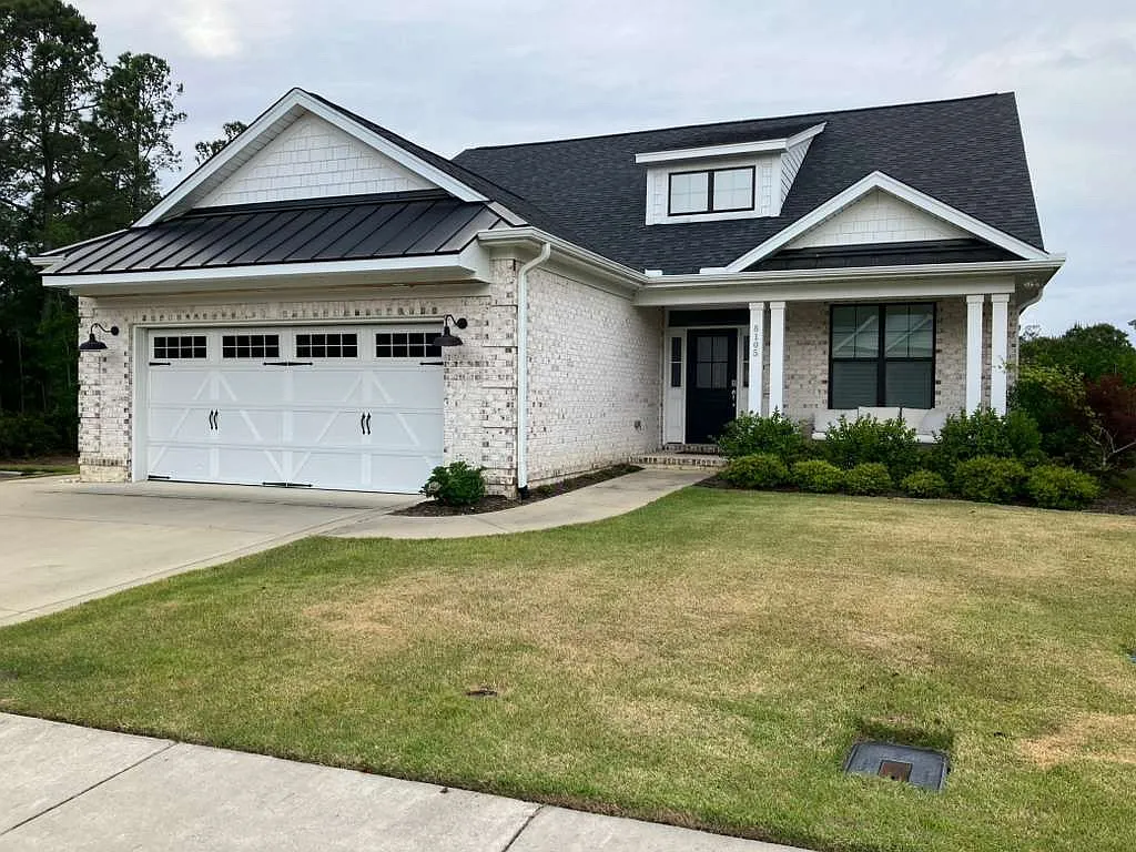 8105 Barstow Ln — Photo 2