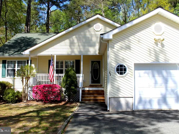 11 Serf Pl, Ocean Pines, MD 21811