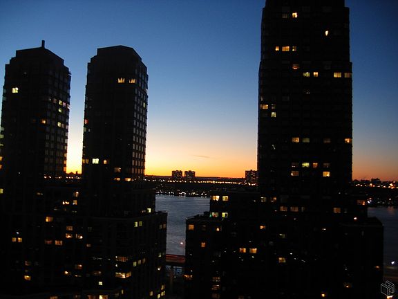 5th image of 185 W End Ave APT 21B