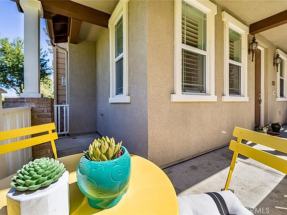 3rd image of 3944 Polk St