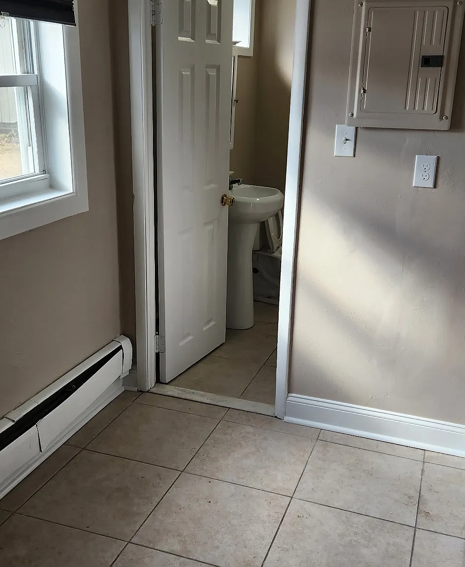 1 bed, $1,195 — Photo 4