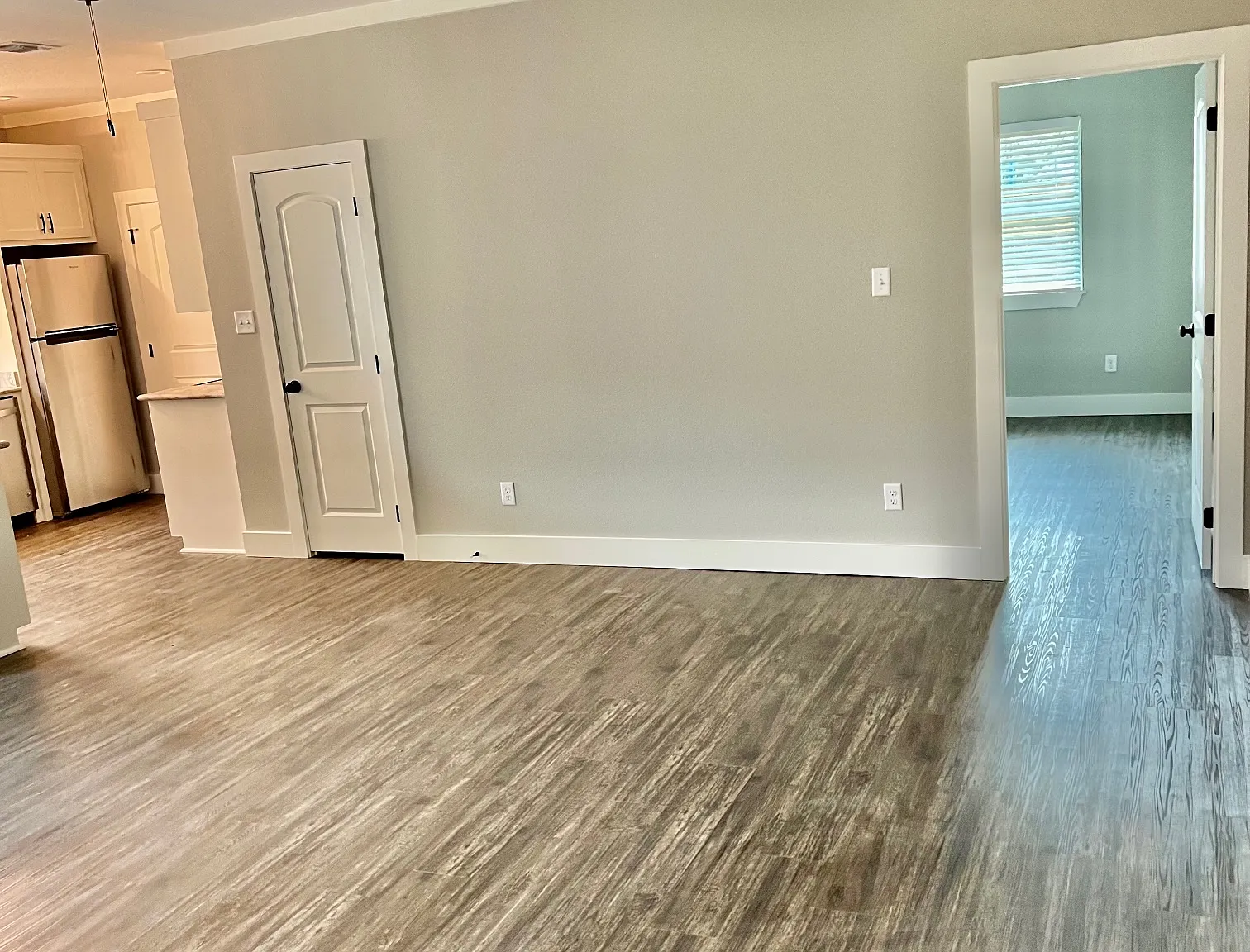 2 bed, 1200 sqft, $1,750 — Photo 4