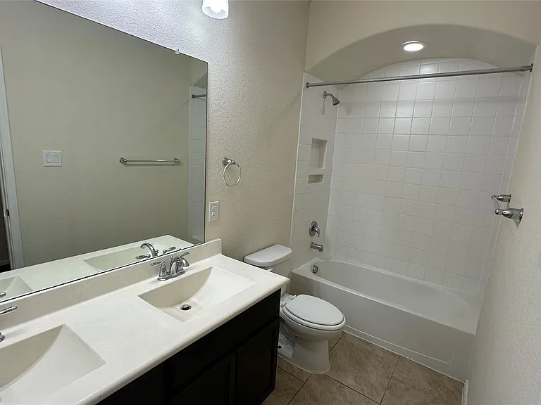 14046 Sand Ridge Xing — Photo 18