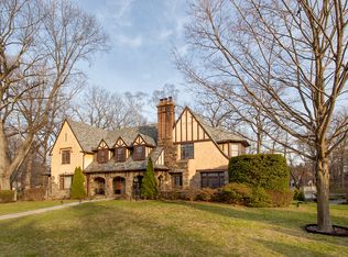 309 Beechmont Dr, New Rochelle, NY 10804