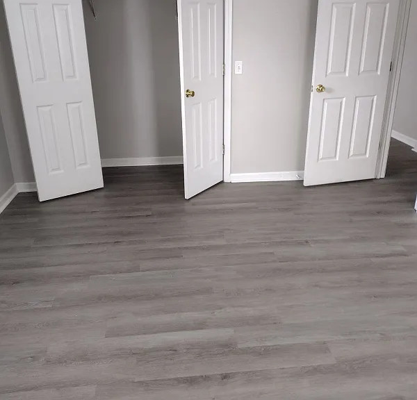 5784 Metropolis Lake Rd #C — Photo 1