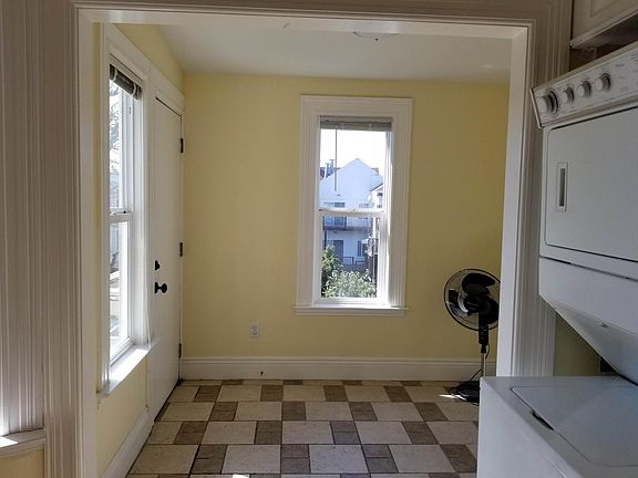 4th image of 535 4th Ave