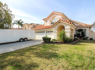 8861 Mesa Oak Dr, Riverside, CA 92508