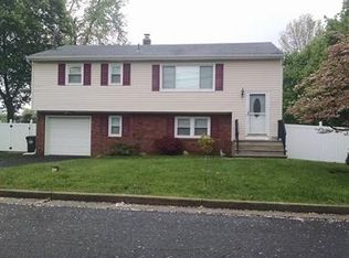237 Fisher Ave, Piscataway, NJ 08854