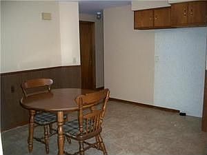 3rd image of 91 Raymond Ave