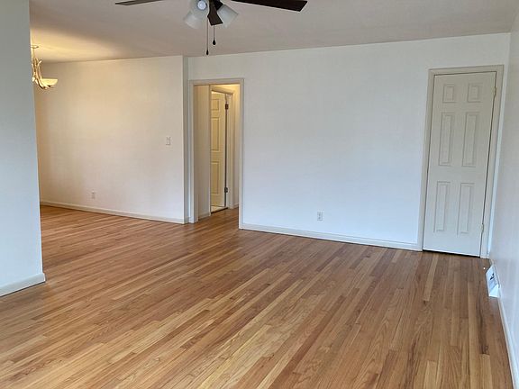 3rd image of 8318 Travis Ln #8318
