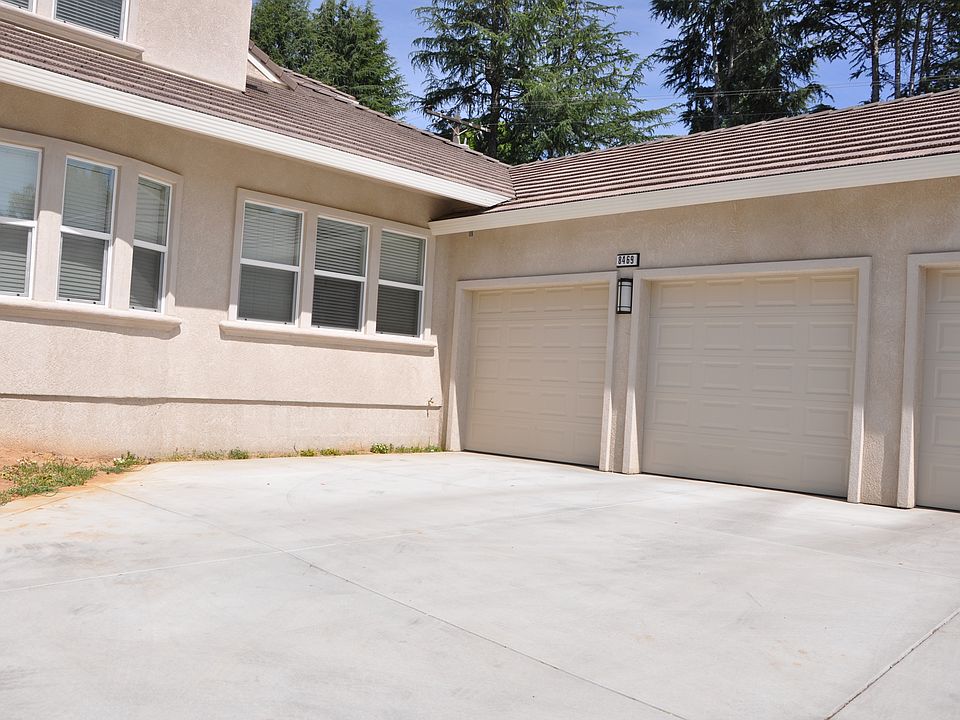 2nd image of 8469 Burford Ln
