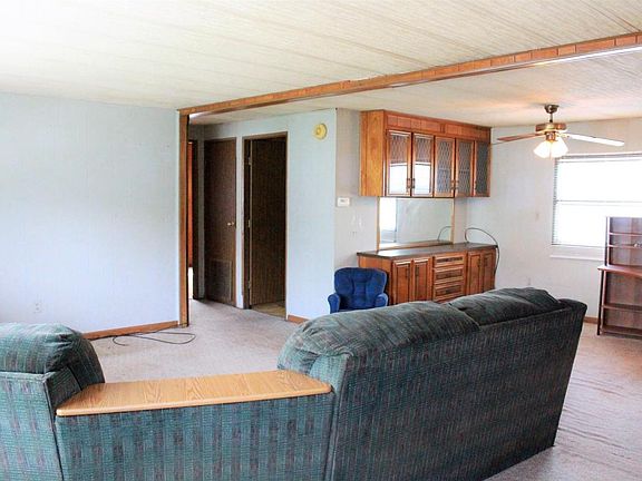 2nd image of 1413 East Ave