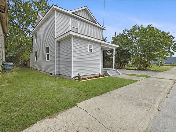 4th image of 306 Wellons St