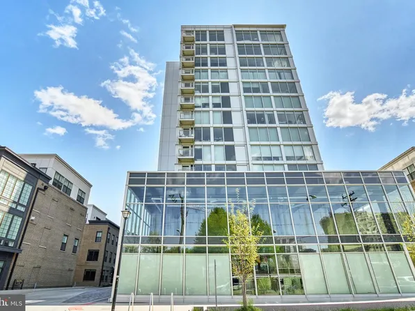 925 N Fairfax St #1004, Alexandria, VA 22314