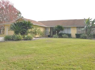 12501 Twisted Oak Dr, Tampa, FL 33624