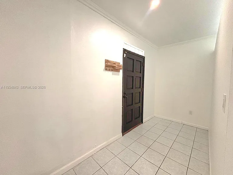 14402 SW 111th St — Photo 3