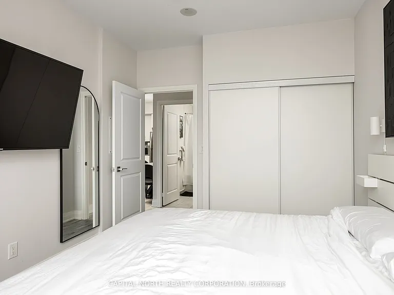 3700 Highway 7 Rd #Penthouse 10 — Photo 15