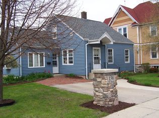 136 W Maple St, Sturgeon Bay, WI 54235