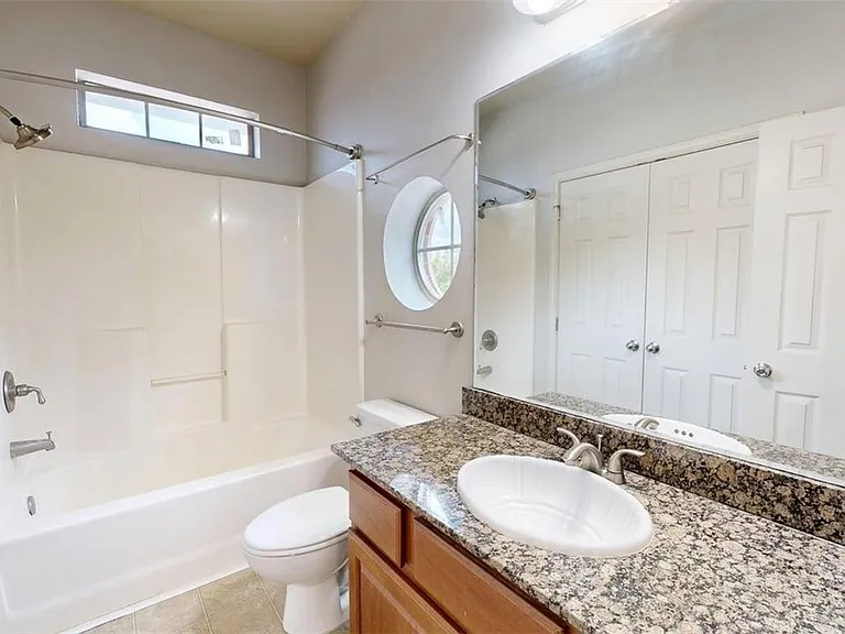 332 Forest Dr — Photo 33