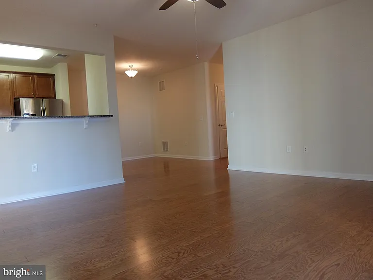 1132 Halifax Pl — Photo 10